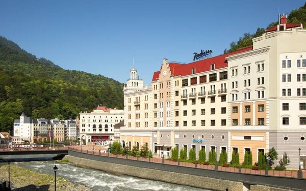 Горящая путевка по 27 направлениям — отель Radisson Роза Хутор Отель (Роза Хутор)