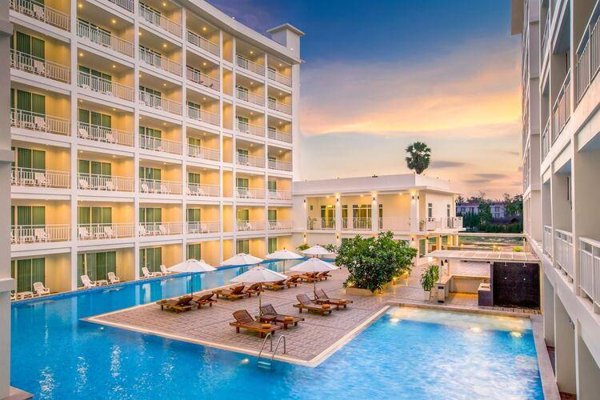 Горящий тур в Таиланд — отель Chanalai Hillside Resort (Ex. Tropical Karon Resort) (Карон Бич)