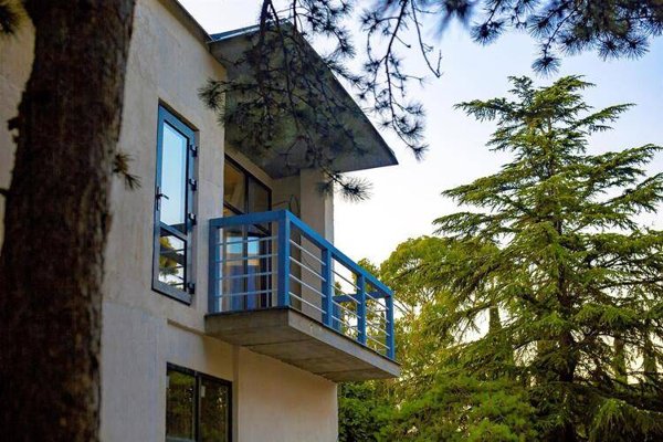 Горящая путевка в Абхазию — отель Green Land Hotel (Амзара)