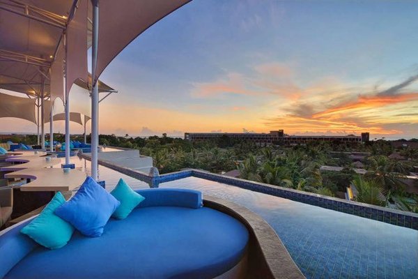 Горящая путевка на Бали — отель De Vins Sky Hotel Seminyak (Керобокан)
