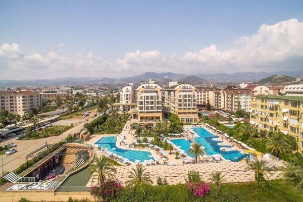 Горящий тур в Турцию — отель Hedef Resort Hotel & Spa (Конаклы)