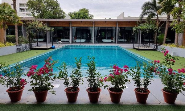 Горящая путевка в Таиланд — отель S Club & Hotel (Джомтьен)