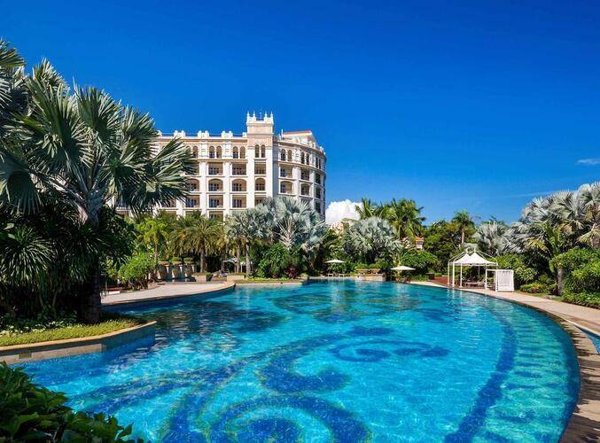 Горящий тур в Китай — отель Crowne Plaza Resort Sanya Bay (Ex.Grand Fortune Bay Hotel Sanya) (Санья)