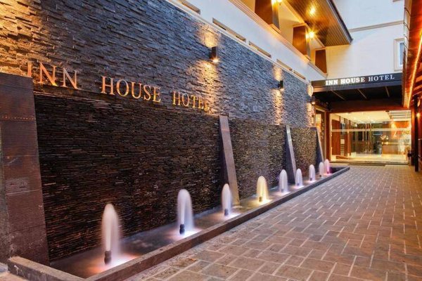 Горящий тур в Таиланд — отель Inn House Hotel (Центральная Паттайя)