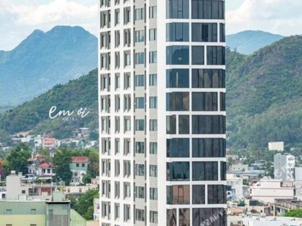 Горящий тур по 27 направлениям — отель Em Oi Boutique Hotel (Нячанг)