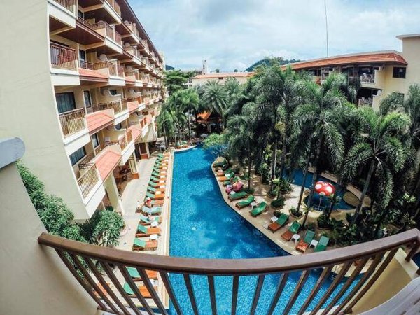 Горящий тур в Таиланд — отель Baumanburi Hotel (Патонг Бич)