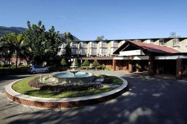 Горящий тур на Сейшелы — отель Berjaya Beau Vallon Bay Beach Resort & Casino (о. Маэ)