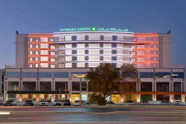 Горящая путевка в Оман — отель Wyndham Garden MCT Al Khuwair (Маскат)