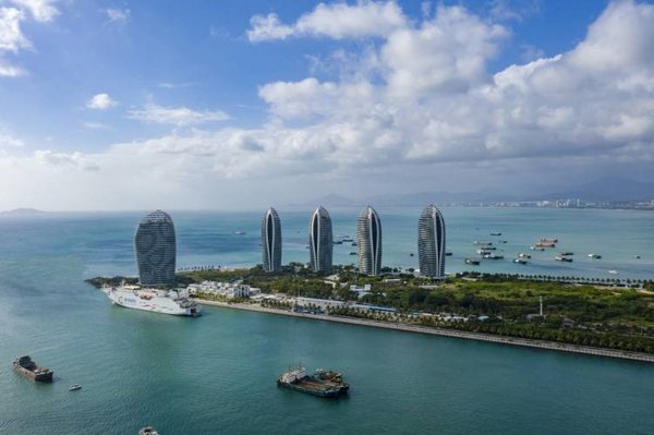 Горящий тур в Китай — отель Phoenix Island Resort Sanya (Санья)