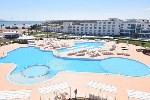 Горящая путевка по 27 направлениям — отель Amarina Sun Resort & Aqua Park (Ex. Raouf Sun Hotel & Aqua Park) (Шарм-эль-Шейх)
