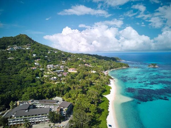 Горящий тур по 27 направлениям — отель Laila, Seychelles, A Tribute Portfolio Resort (о. Маэ)