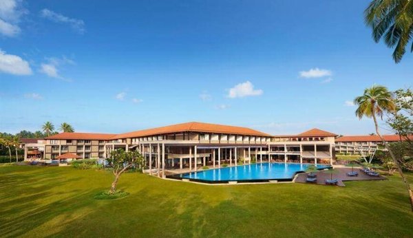 Горящий тур на Шри-Ланку — отель Cinnamon Bey (Ex. Chaaya Bey) (Берувела)