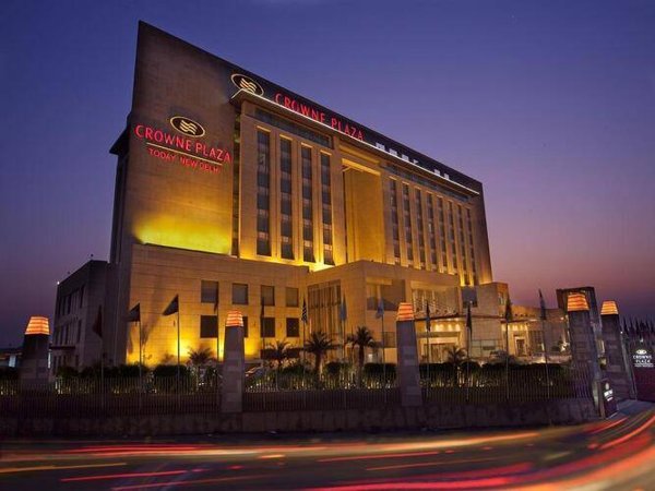 Горящая путевка в Индию — отель Crowne Plaza Okhla Hotel (Нью-Дели)