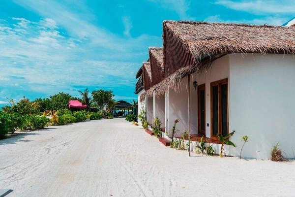 Горящий тур на Кубу — отель Club Kaafu Dhiffushi (Северный Мале Атолл)