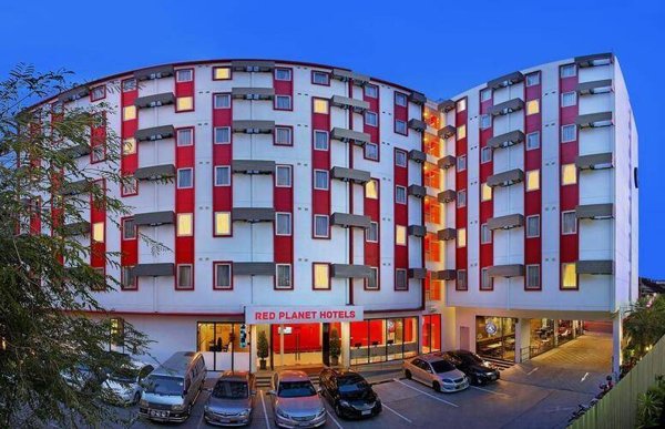 Горящий тур в Таиланд — отель Red Planet Hotel (Центральная Паттайя)