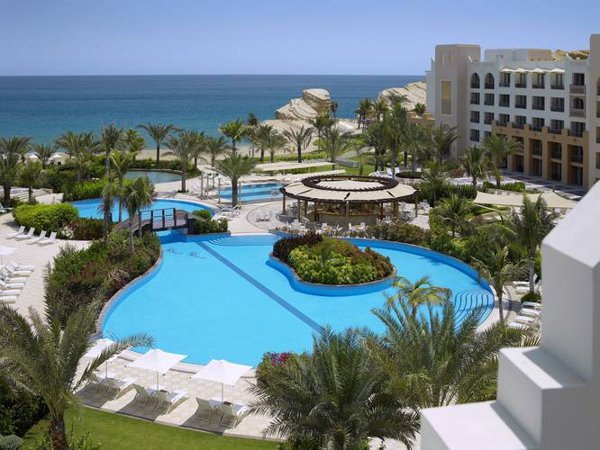 Горящий тур в Оман — отель Double Tree By Hilton Muscat Al Waha (Ex. Shangri-La Al Waha) (Маскат)
