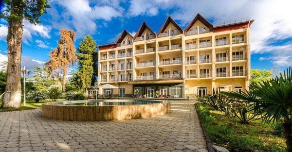 Горящий тур в Абхазию — отель Пансионат Ривьера (Пицунда)
