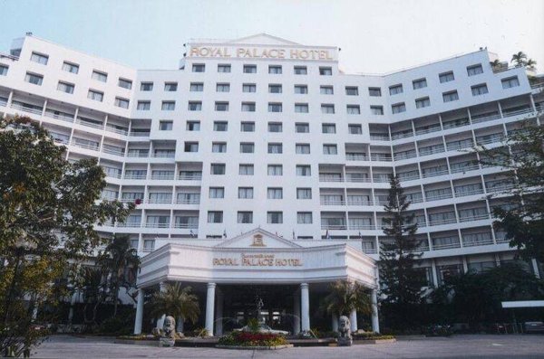 Горящий тур в Таиланд — отель Royal Palace Hotel (Центральная Паттайя)