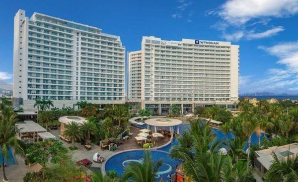 Горящий тур в Китай — отель Wyndham Sanya Bay (Санья)